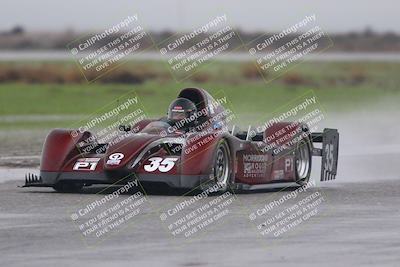 media/Jan-14-2023-CalClub SCCA (Sat) [[d2757389b8]]/Group 2/Race (Sunset)/